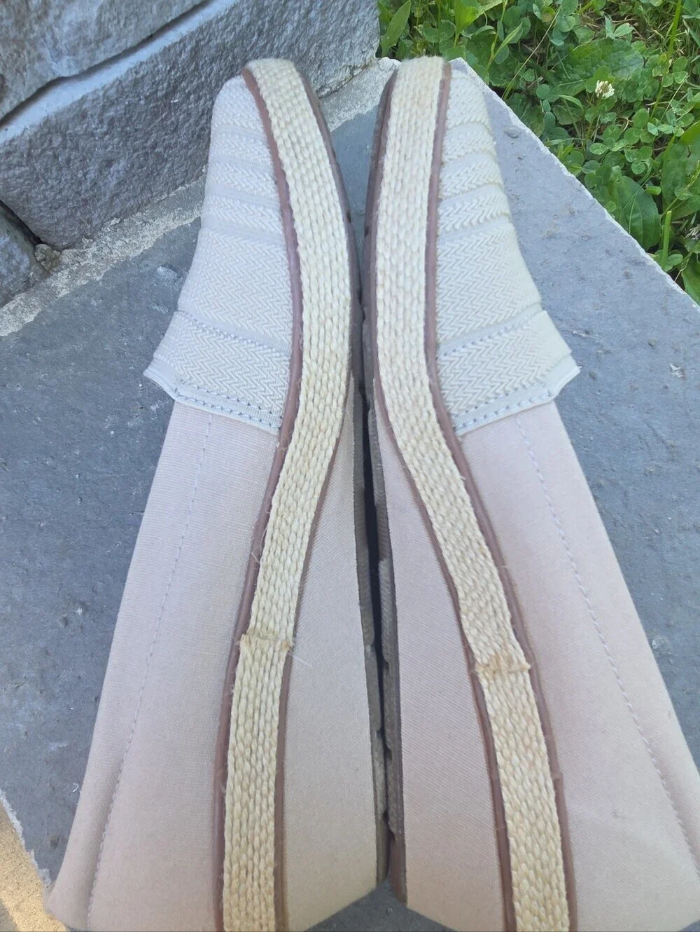 Grasshoppers Blaise Wedge slip-on loafers Stone Size 7.5W